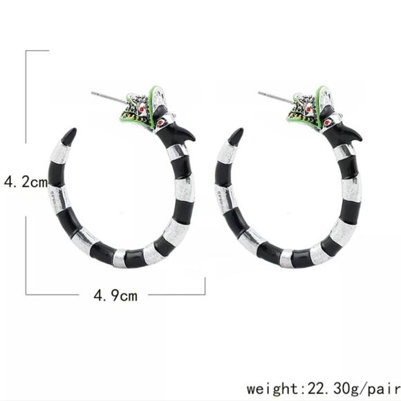 Beetlejuice sand worm hoop earrings, black silver and green, New - Picture 3 of 3